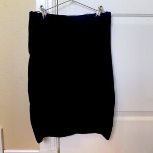 Liz Claiborne knee black knit skirt size small